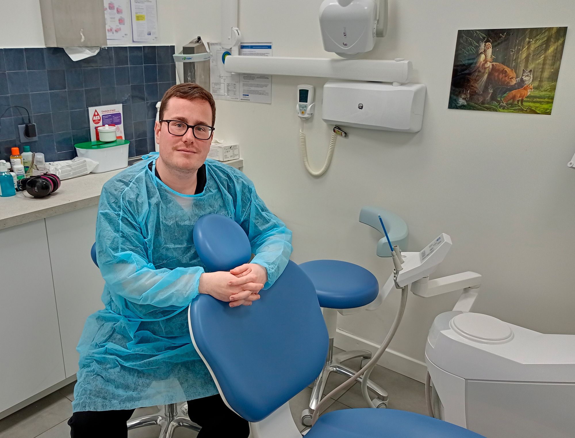Héctor Rodríguez in clinic